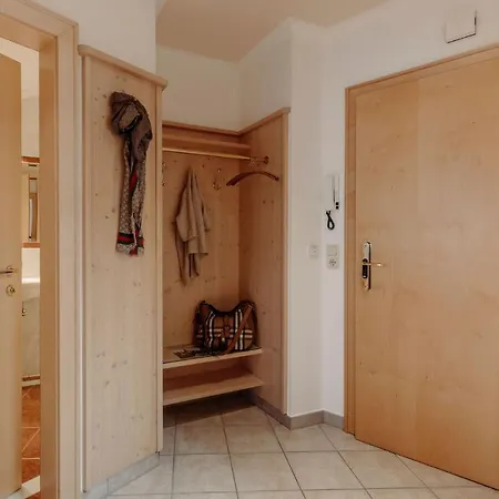 Johanneshof 玛丽亚埃姆安斯泰内嫩米尔